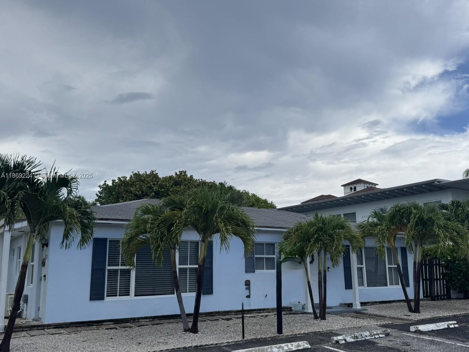 PALM BEACH SHORES - фото