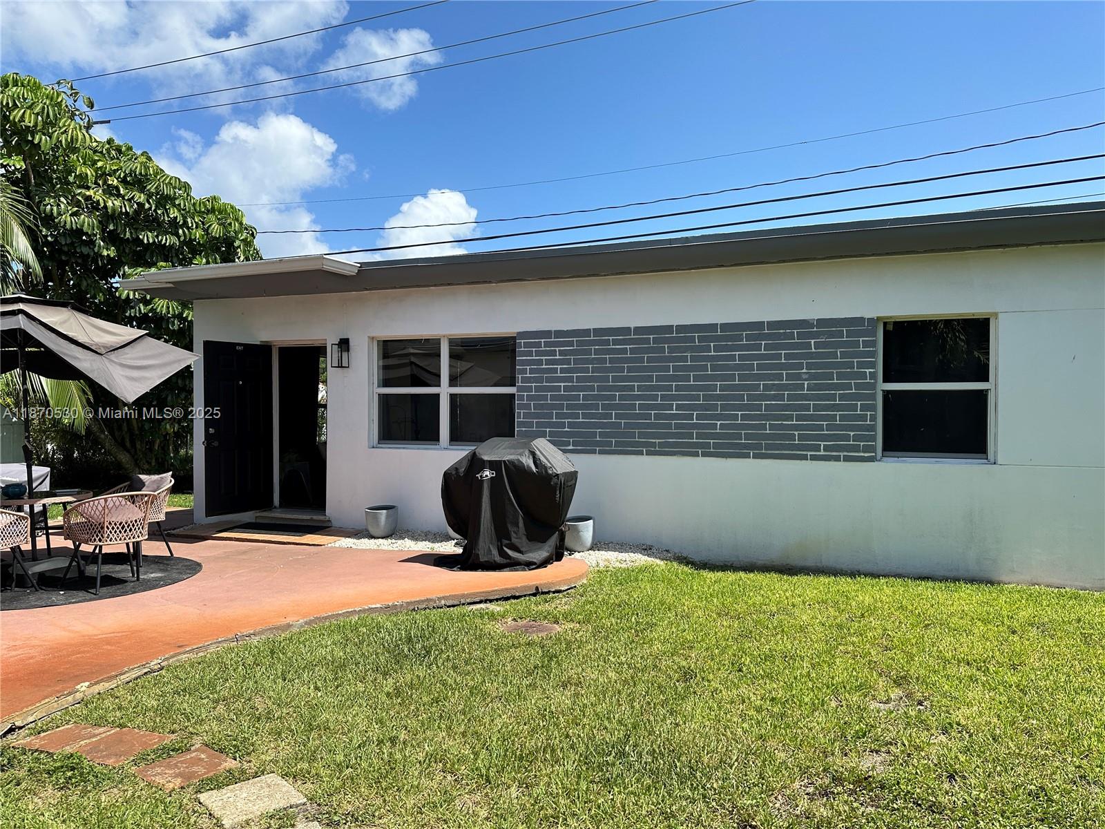 SHORECREST - фото