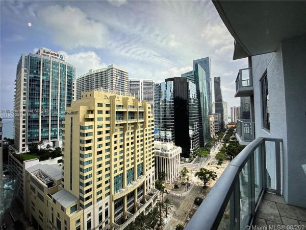 1060 BRICKELL AVE #1905, MIAMI, FL 33131