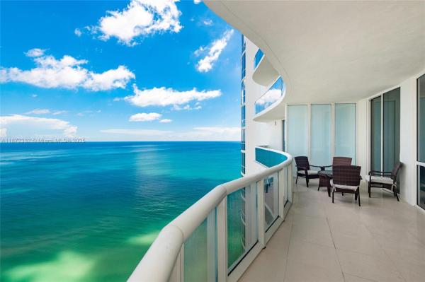 16001 COLLINS AVE #2903, SUNNY ISLES BEACH, FL 33160