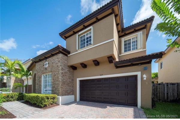 LAKES BY THE BAY DAY