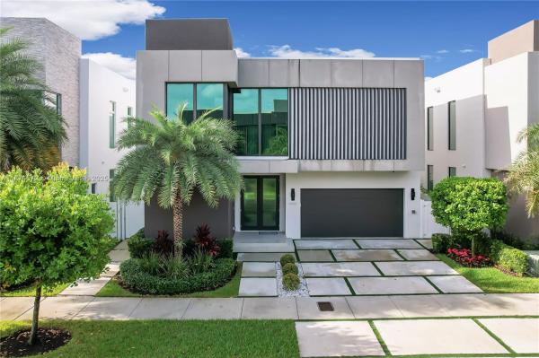 GRAND FLORIDIAN ESTATES