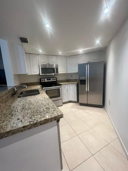 SOLEIL AT FONTAINEBLEAU C