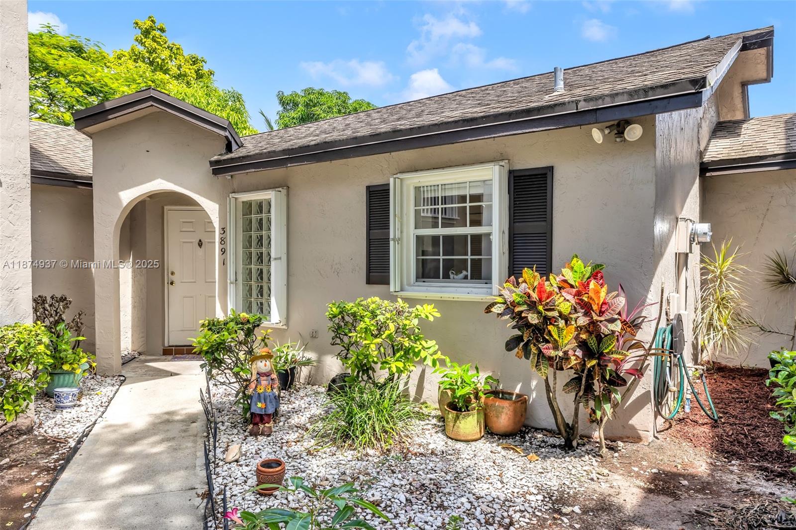 collony II - фото