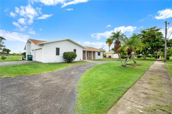 PALMETTO COUNTRY CLUB EST