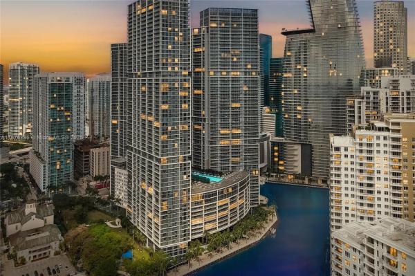 485 BRICKELL AVE #2009, MIAMI, FL 33131