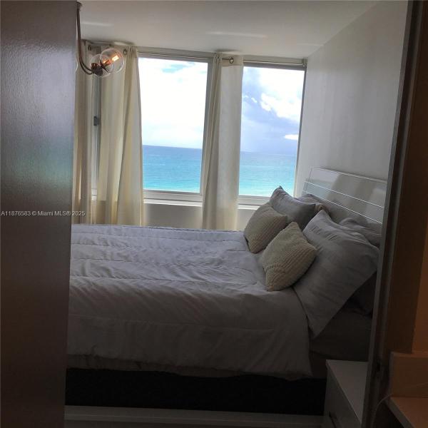 Burleigh House Condo