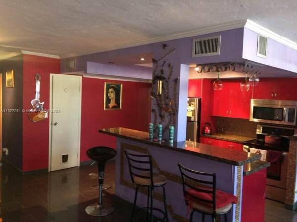 DESOTO PARK NORTH CONDO