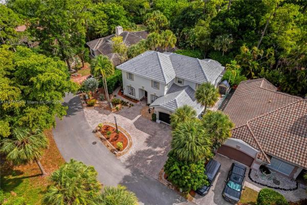 WOODSIDE VILLAGE SEC ONE