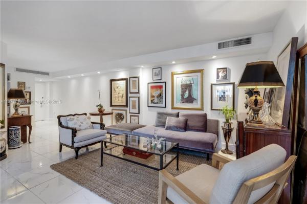 FOUR AMBASSADORS CONDO PH