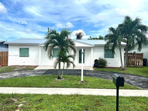 NORTH LAUDERDALE VILLAGE