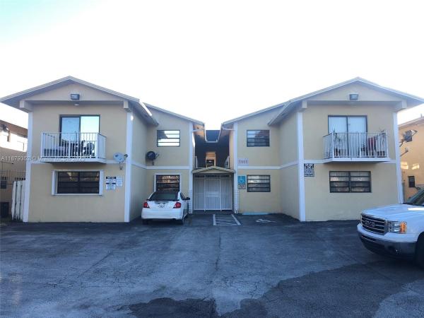 VILLAS DE MARBELLA CONDO