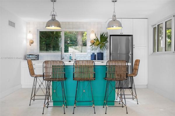 PLANTATION KEY COLONY