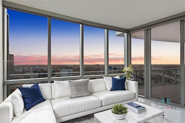 851 NE 1ST AVE #3010, MIAMI, FL 33132