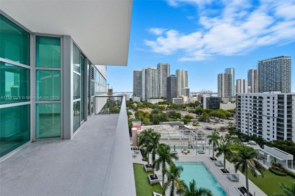 FOUR MIDTOWN MIAMI CONDO