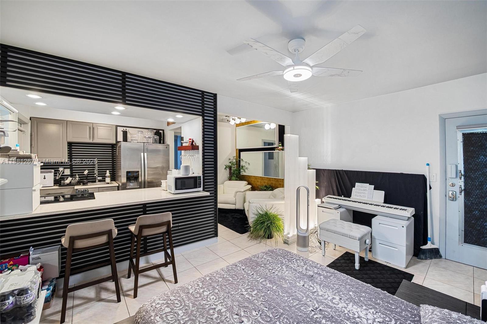 Penn Eleven - фото