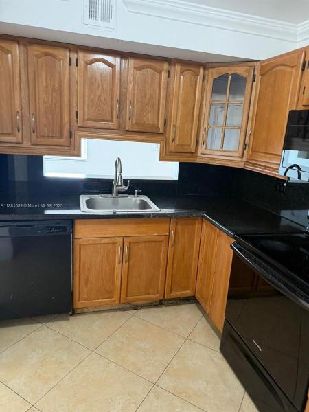 MIRAMAR CLUB CONDOMINIUM