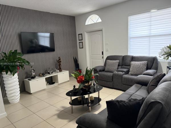 GLENWOOD PARK ESTATES