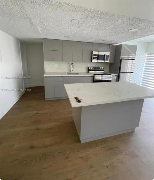 SOUTH WINDS CONDO WEST