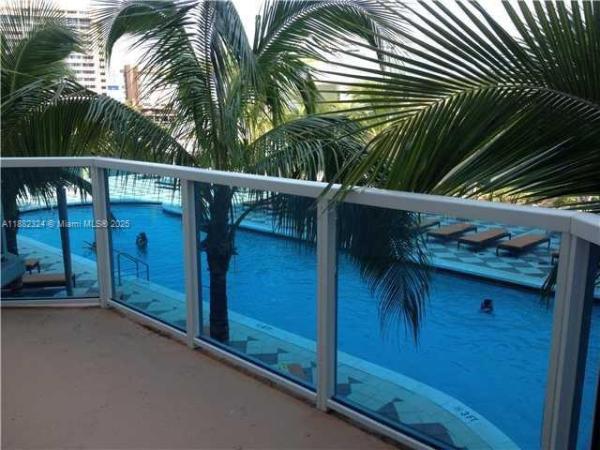 1945 S OCEAN DR #C9, HALLANDALE BEACH, FL 33009