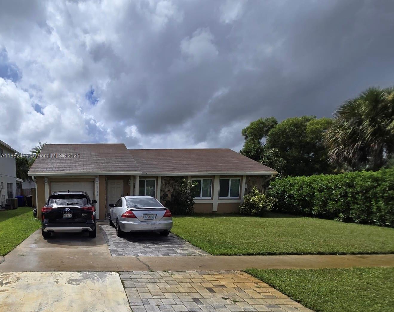 BURNHAM WOODS - фото