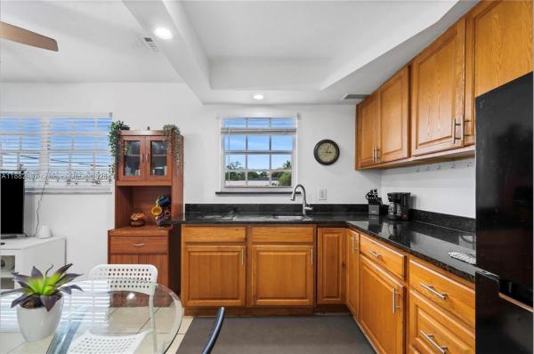 MIRAMAR TERRACE CONDO