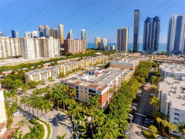 17100 N BAY RD #1110, SUNNY ISLES BEACH, FL 33160
