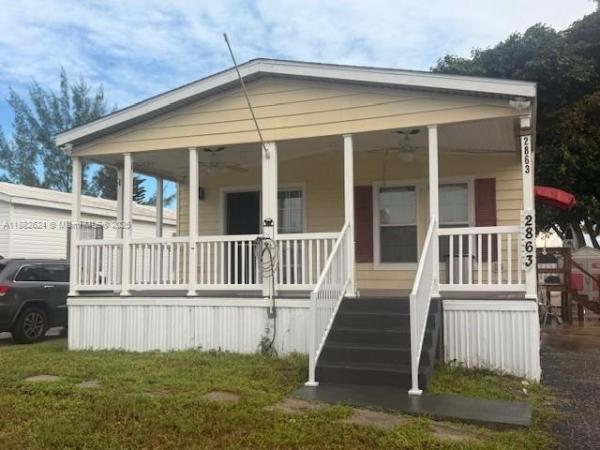 RAVENSWOOD ESTATES & MARI