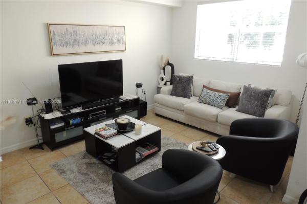 CORONADO AT DORAL IX COND