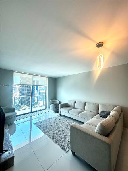 1100 S MIAMI AVE #3307, MIAMI, FL 33130