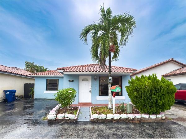 UNIVERSITY COURTS SUB