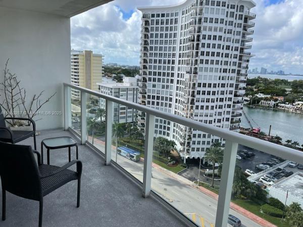 ARLEN BEACH CONDO