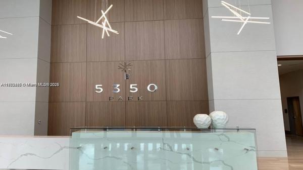 5350 PARK CONDO