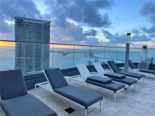 1000 BRICKELL PLZ #3507, MIAMI, FL 33131