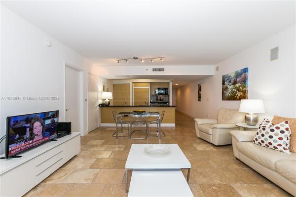1830 S OCEAN DR #4010, HALLANDALE BEACH, FL 33009