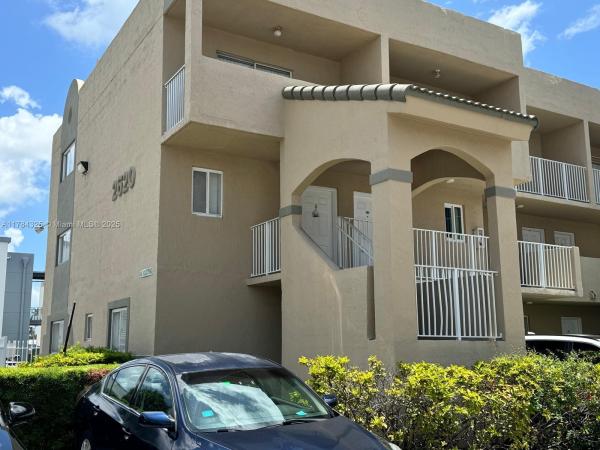 EL PARAISO AT HIALEAH CON