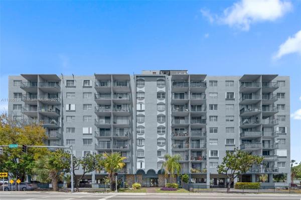 THREE HORIZONS SOUTH COND