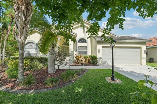 CORAL CREEK REPLAT NO 1