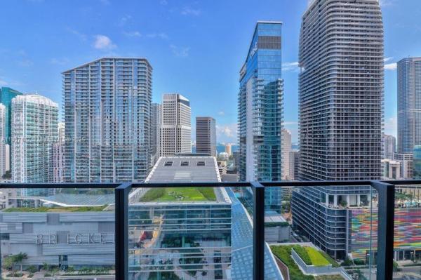 88 SW 7TH ST #2209, MIAMI, FL 33130