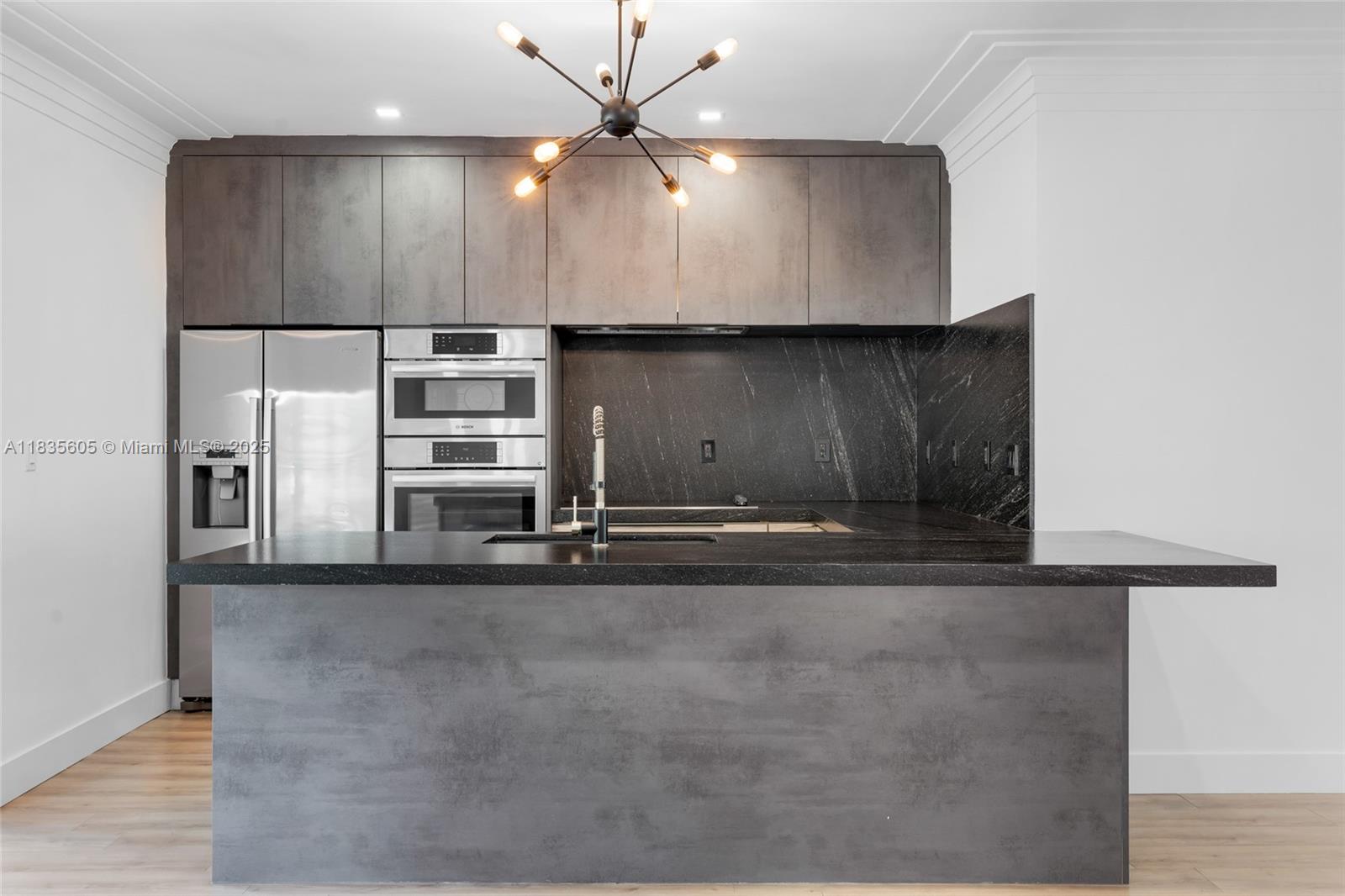 NORMANDY GOLF COURSE - фото