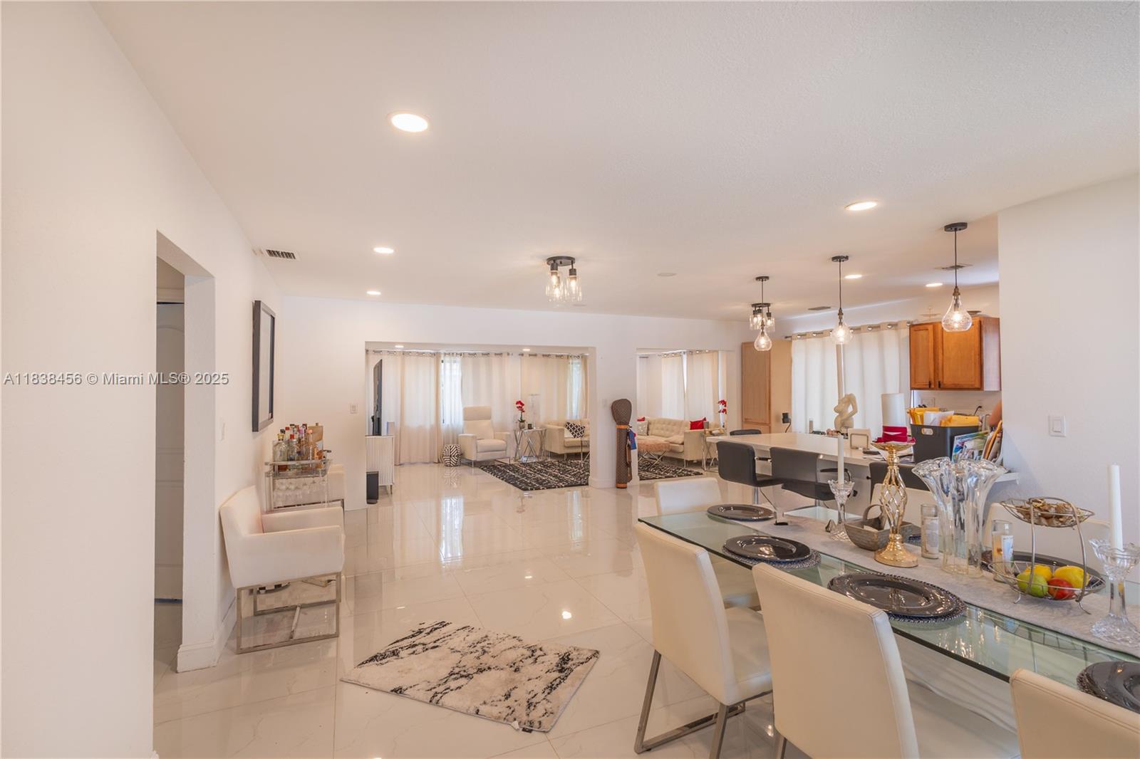 JENADA VILLAS 1 ADD - фото