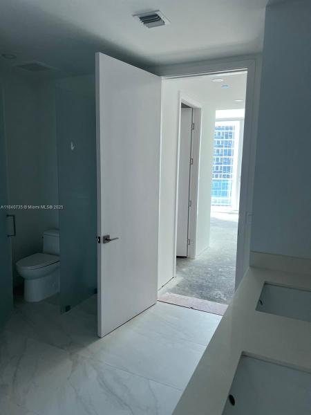 17550 COLLINS AVE #1004, SUNNY ISLES BEACH, FL 33160