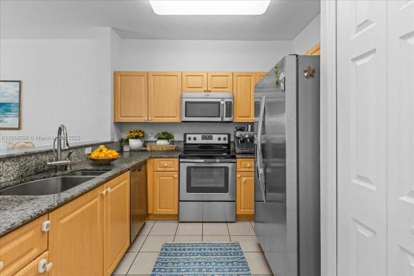 LEEWARDS ISLANDS AT DORAL