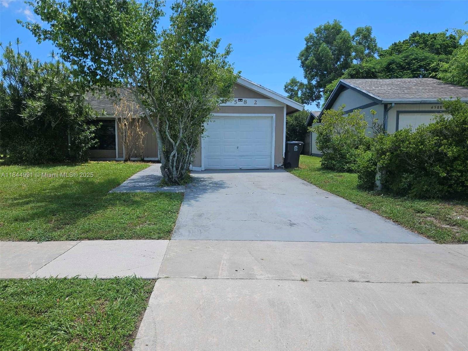 LAKESIDE GREEN 1 - фото