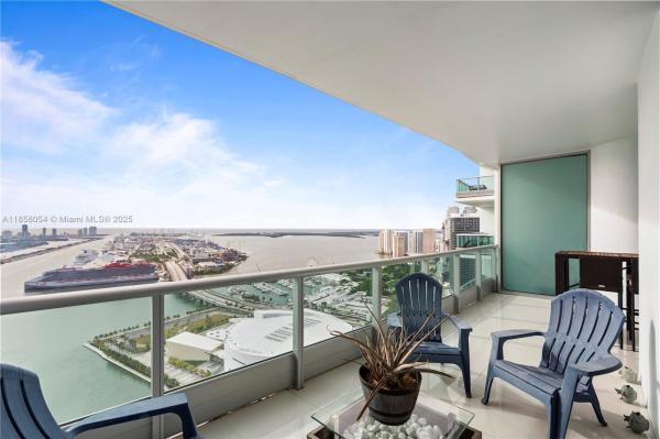 900 BISCAYNE BLVD #5102, MIAMI, FL 33132