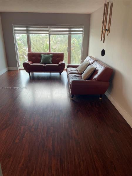 LATIN QUARTER RESIDENTIAL