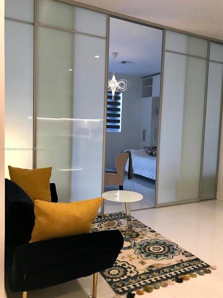 GALLERIA LOFTS CONDO