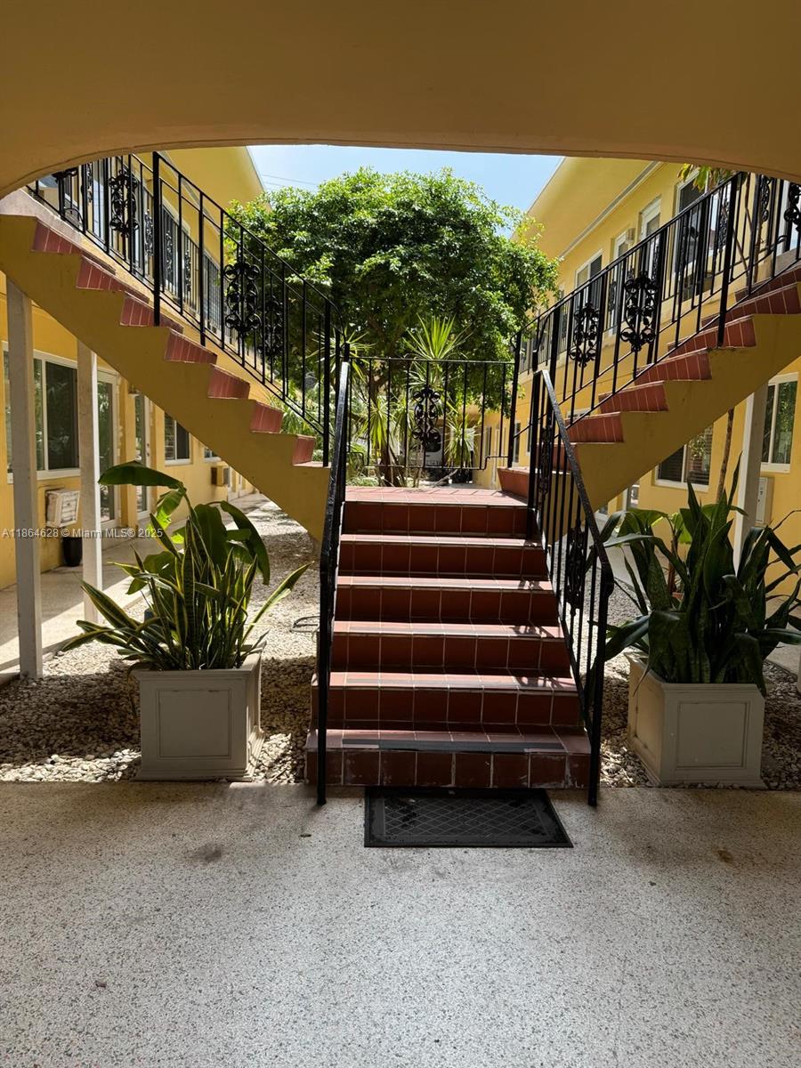 GOLDEN DREAMS CONDO - фото