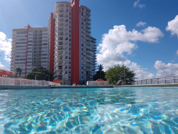 BUCKLEY TOWERS CONDO - EA