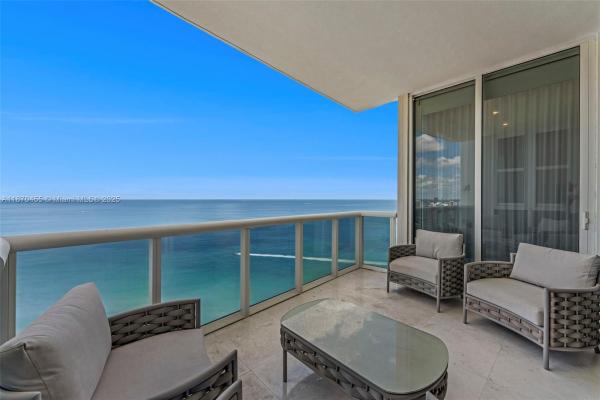 18201 COLLINS AVE #4606, SUNNY ISLES BEACH, FL 33160